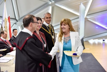 Irén Márta, Managing Director of BCSDH, has been awarded a Pro Facultate Prize