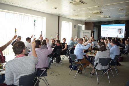 Fenntartható innováció, termékek és szolgáltatások – megújult „A jövő vezetői” tehetségprogram harmadik szakmai napja