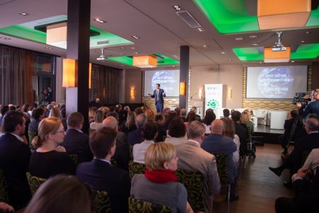 Let's start thinking the present from the future